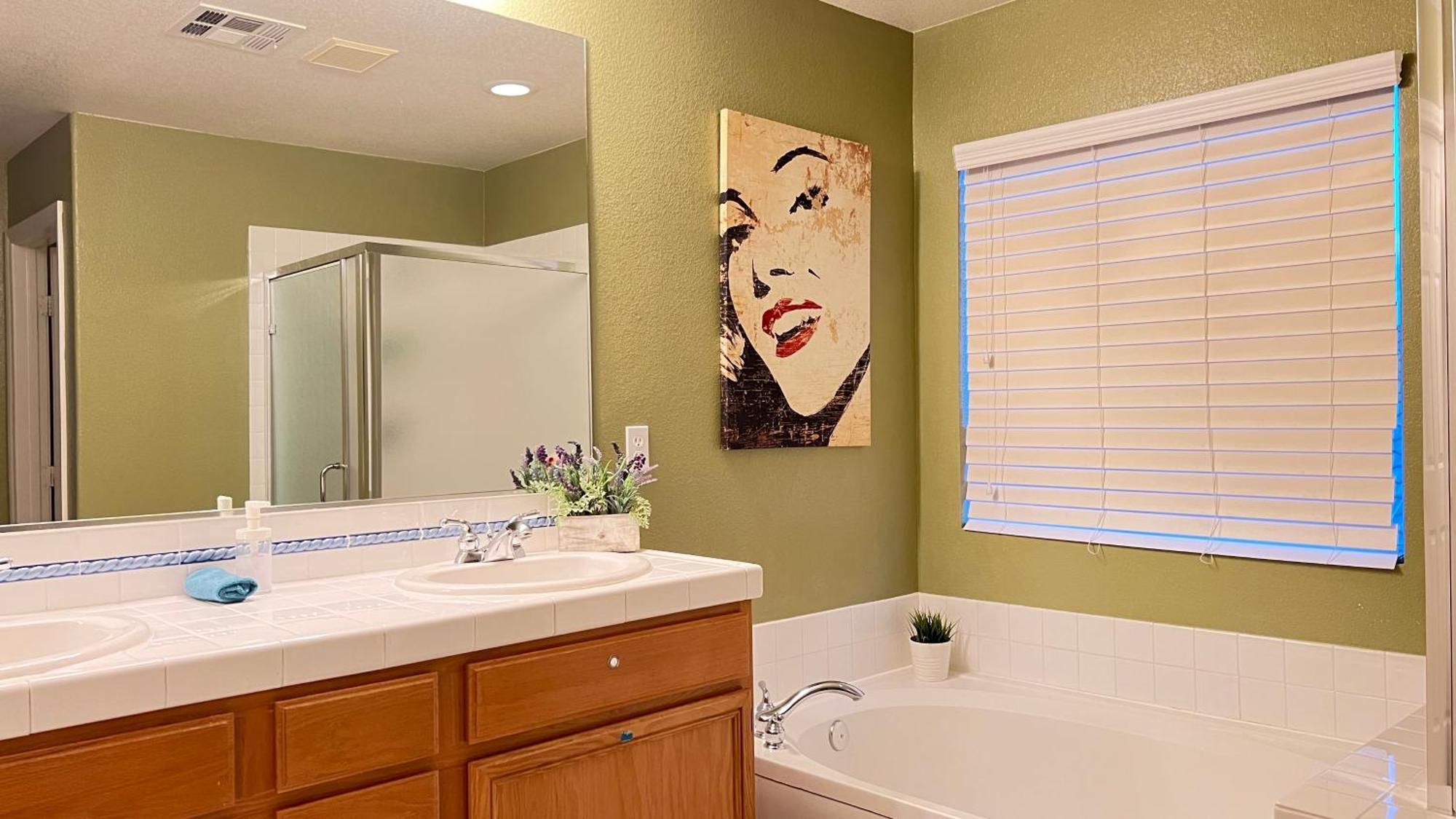 Holiday home Grand Home With Pool Las Vegas